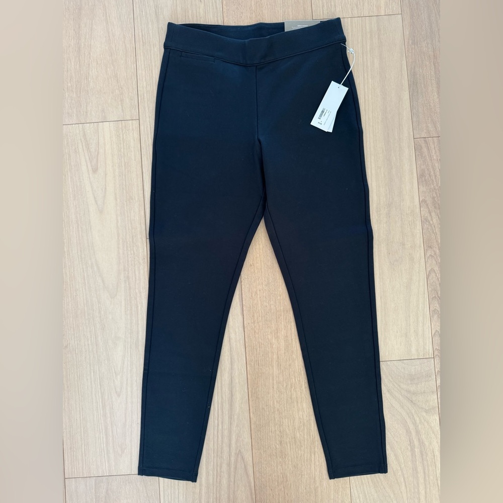 Soft Surroundings Soft Essential Ponte Black leggings in Small. NWT